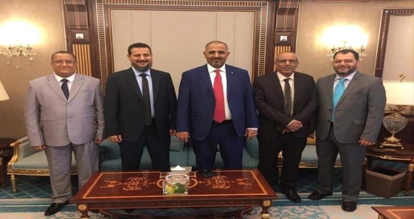حقيقة تعيين محافظ ومدير أمن لعدن غداً