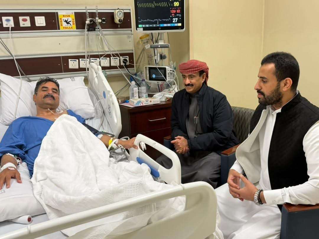 المحافظ بن الوزير يطمئن على صحة العميد علي الجبواني المحافظ بن الوزير يطمئن على صحة العميد علي الجبواني