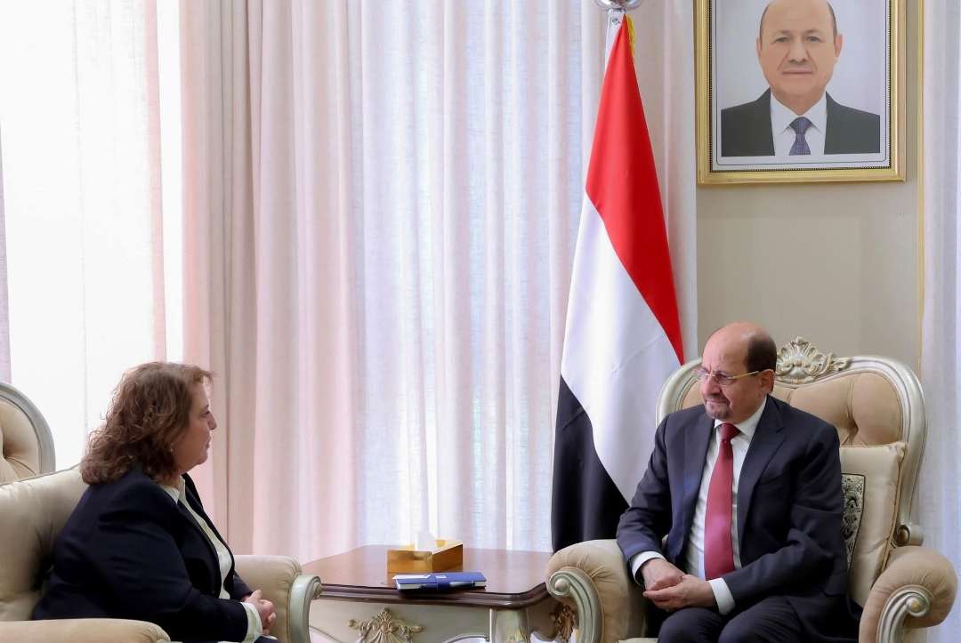 رئيس الوزراء يستقبل الممثل المقيم لبرنامج الأمم المتحدة الإنمائي لدى اليمن