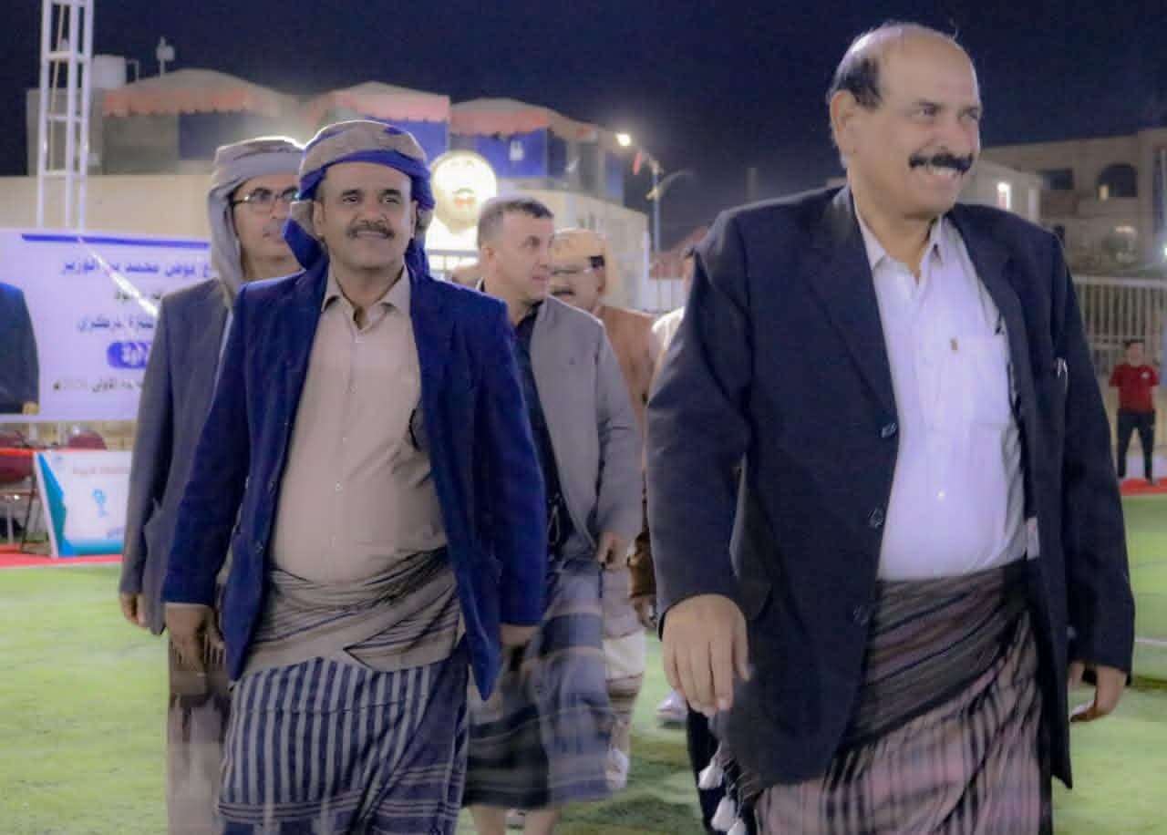 برعاية المحافظ بن الوزير.. انطلاق البطولة الرمضانية الأولى للفرق الشعبية على ملاعب لوسيل بمدينة عتق