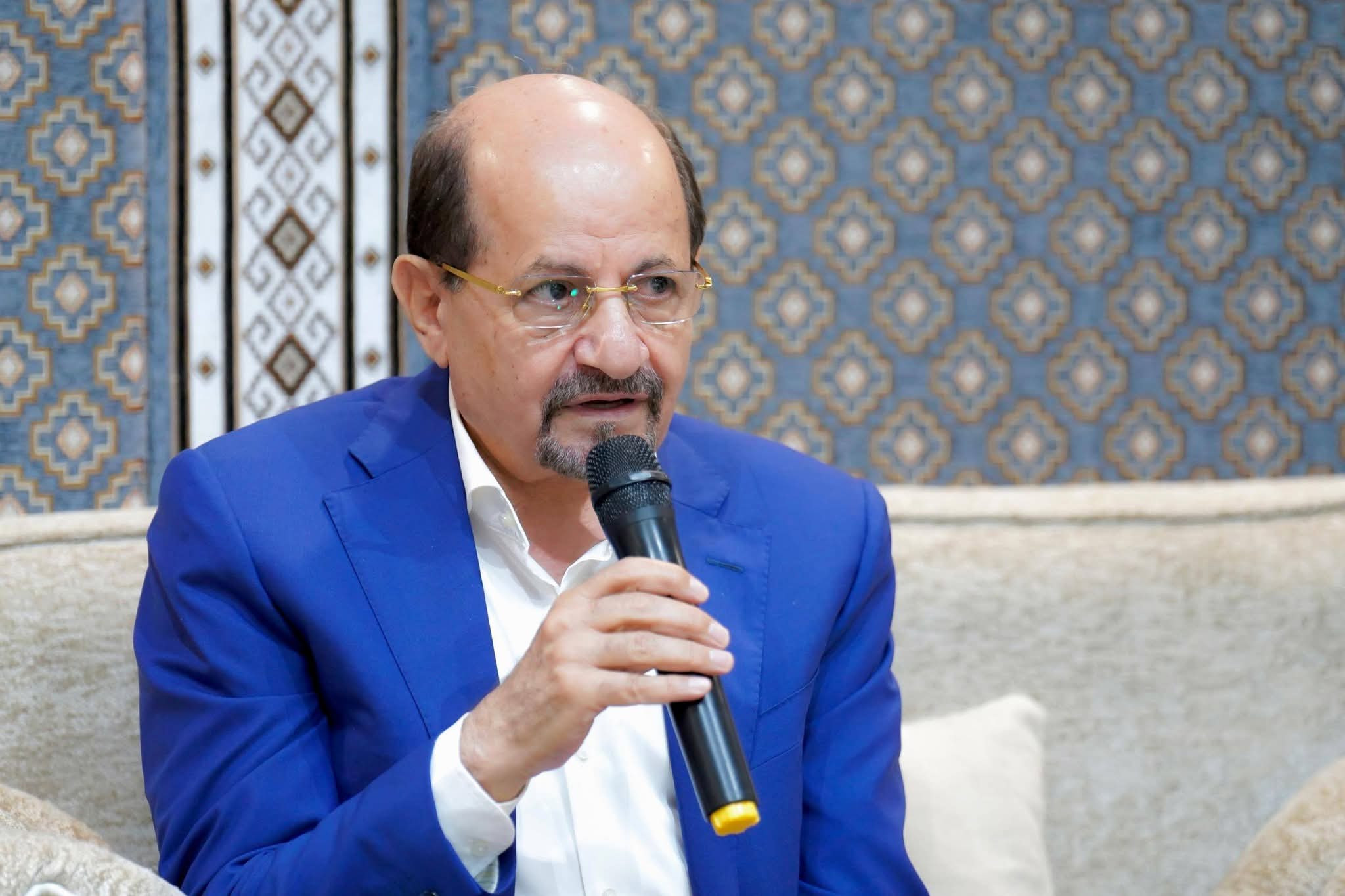 رئيس الوزراء يجدد التزام الحكومة بتمكين المرأة وتعزيز مشاركتها في مواقع صنع القرار