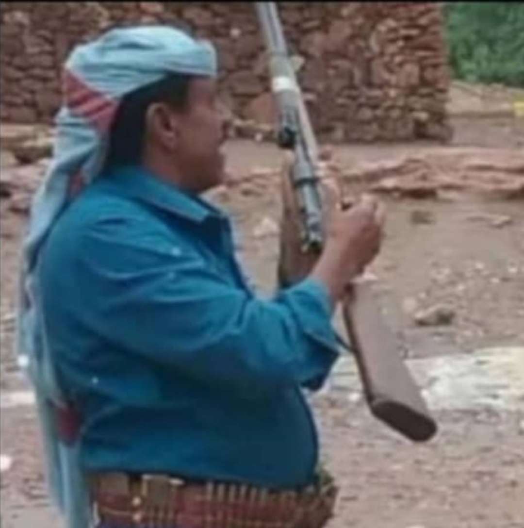 شبوة تشيع حفيد عاقل قبائل حمًير في موكب جنائزي مهيب شبوة تشيع حفيد عاقل قبائل حمًير في موكب جنائزي مهيب