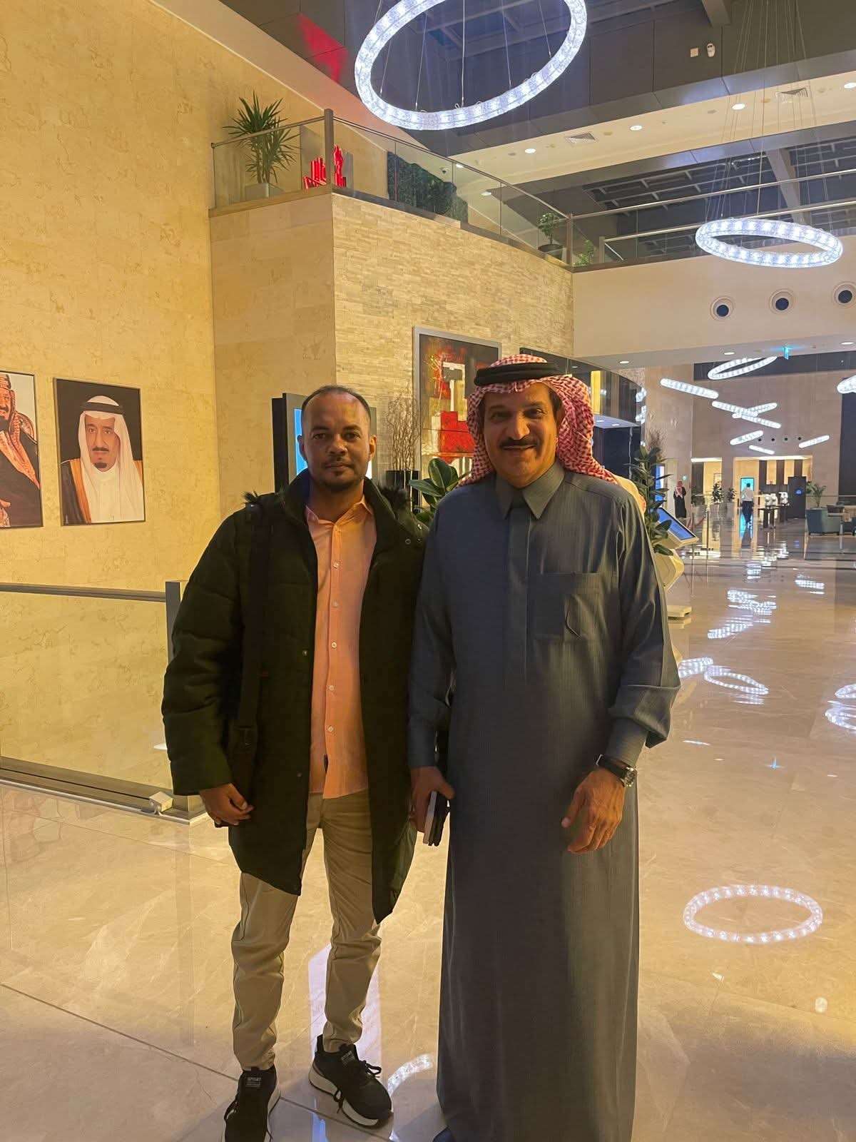 محمد باحداد يشيد بعمق الروابط التاريخية خلال لقائه برئيس اللجنة الخاصة السعودية