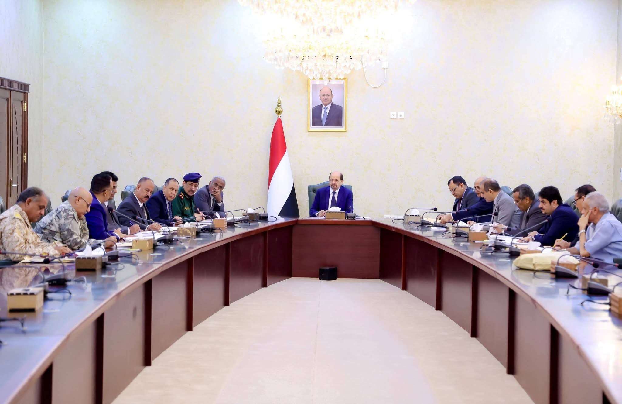 الحكومة تدين المحاولات المتكررة للنظام الإيراني للزج باليمن وشعبه في حروب عبثية