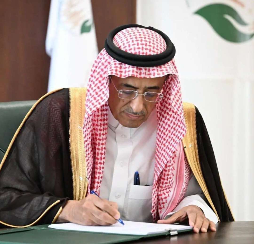 مركز الملك سلمان للإغاثة يوقع اتفاقية تعاون مشترك لتوزيع الكسوة الشتوية “كنف” على الفئات الأكثر احتياجًا في اليمن مركز الملك سلمان للإغاثة يوقع اتفاقية تعاون مشترك لتوزيع الكسوة الشتوية “كنف” على الفئات الأكثر احتياجًا في اليمن