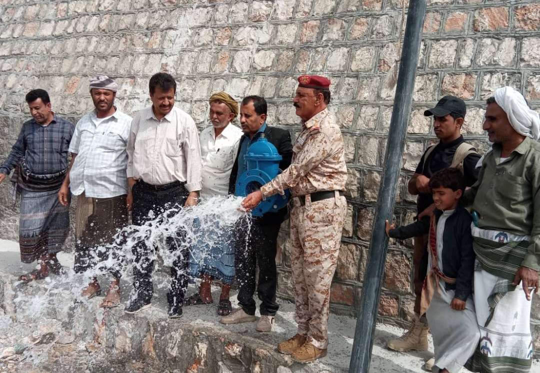 برعاية المحافظ ابن الوزير، بدأت الترتيبات الرسمية لمناقشة آلية وخطة تنفيذ شبكة الإمداد الرئيسية والفرعية لمشروع مياه بئر علي برعاية المحافظ ابن الوزير، بدأت الترتيبات الرسمية لمناقشة آلية وخطة تنفيذ شبكة الإمداد الرئيسية والفرعية لمشروع مياه بئر علي