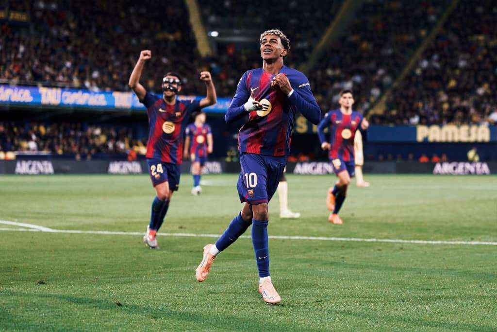 الدوري الإسباني.. رافينيا ويامال يقودان برشلونة لفوز مريح على فياريال